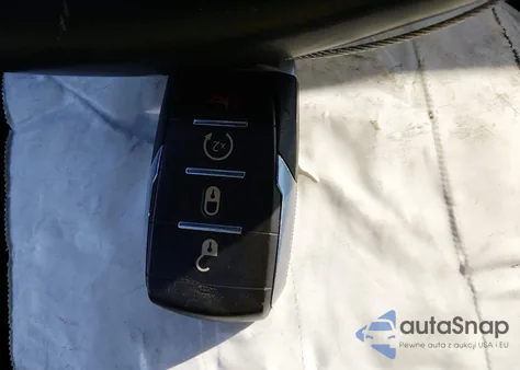 2021 Ram 1500 Big Horn 4X4 5'7 Box z USA, uszkodzony, nr VIN 1C6SRFFT7MN620864